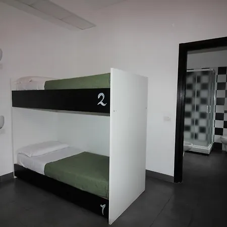 New Generation Hostel Milan Center Exterior photo
